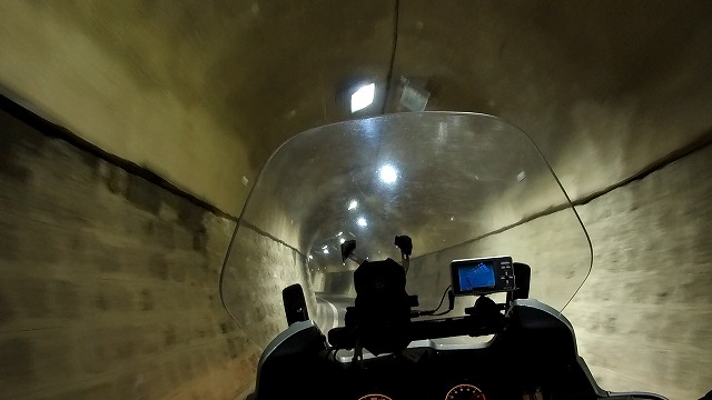 15トンネル2.jpg